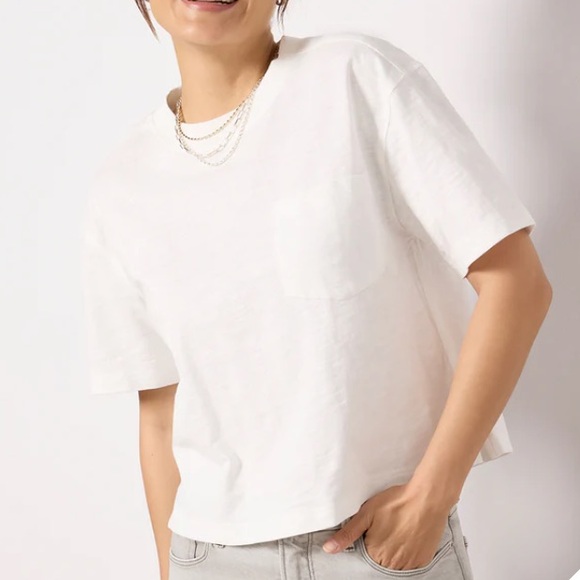 Evereve Tops - Evereve Women's Elsy Slub Pocket Tee White S Cotton Cropped Crewneck